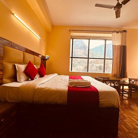 Hotel Grand Kalinga - Near Volvo Bus Stand Manali エクステリア 写真
