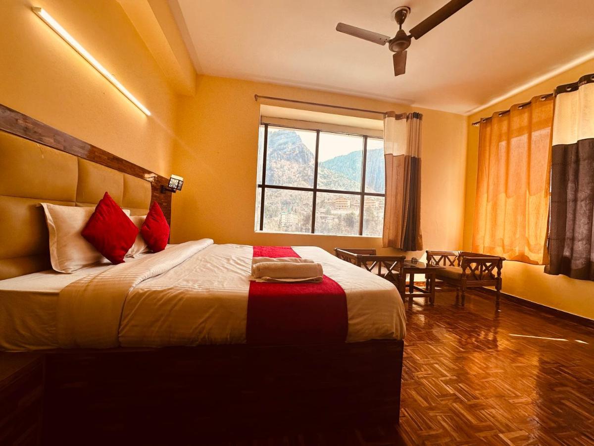 Hotel Grand Kalinga - Near Volvo Bus Stand Manali エクステリア 写真