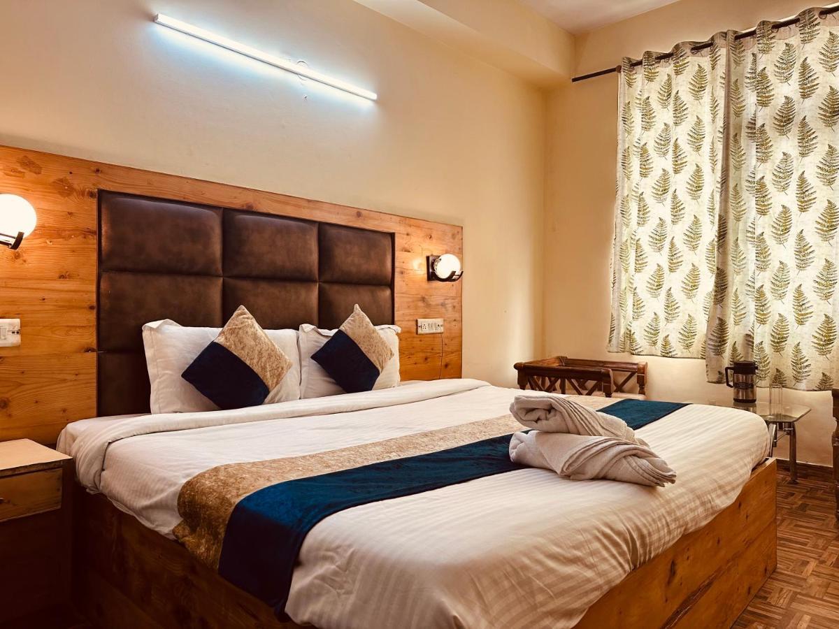 Hotel Grand Kalinga - Near Volvo Bus Stand Manali エクステリア 写真