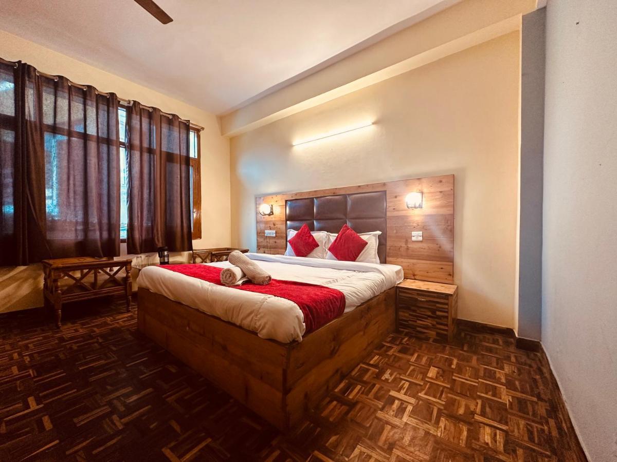 Hotel Grand Kalinga - Near Volvo Bus Stand Manali エクステリア 写真